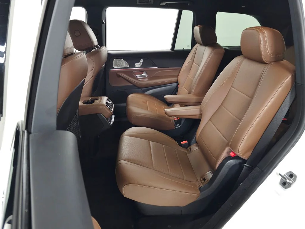 Used 2024 White Mercedes-Benz GLS 450 image 40