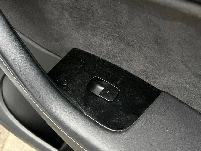 Used 2020 White Tesla Long Range image 21