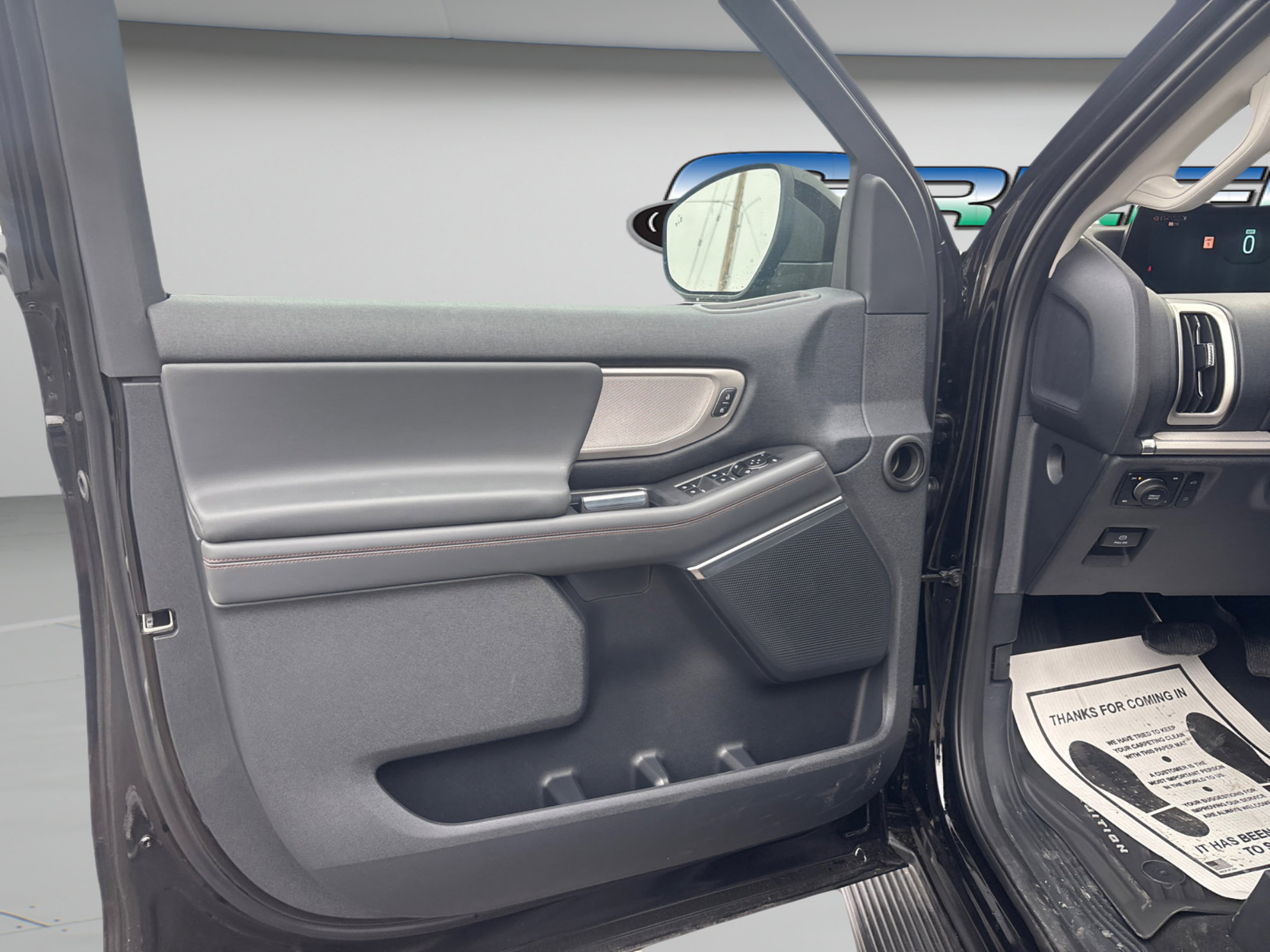 2025 Ford Expedition Active - Photo 28