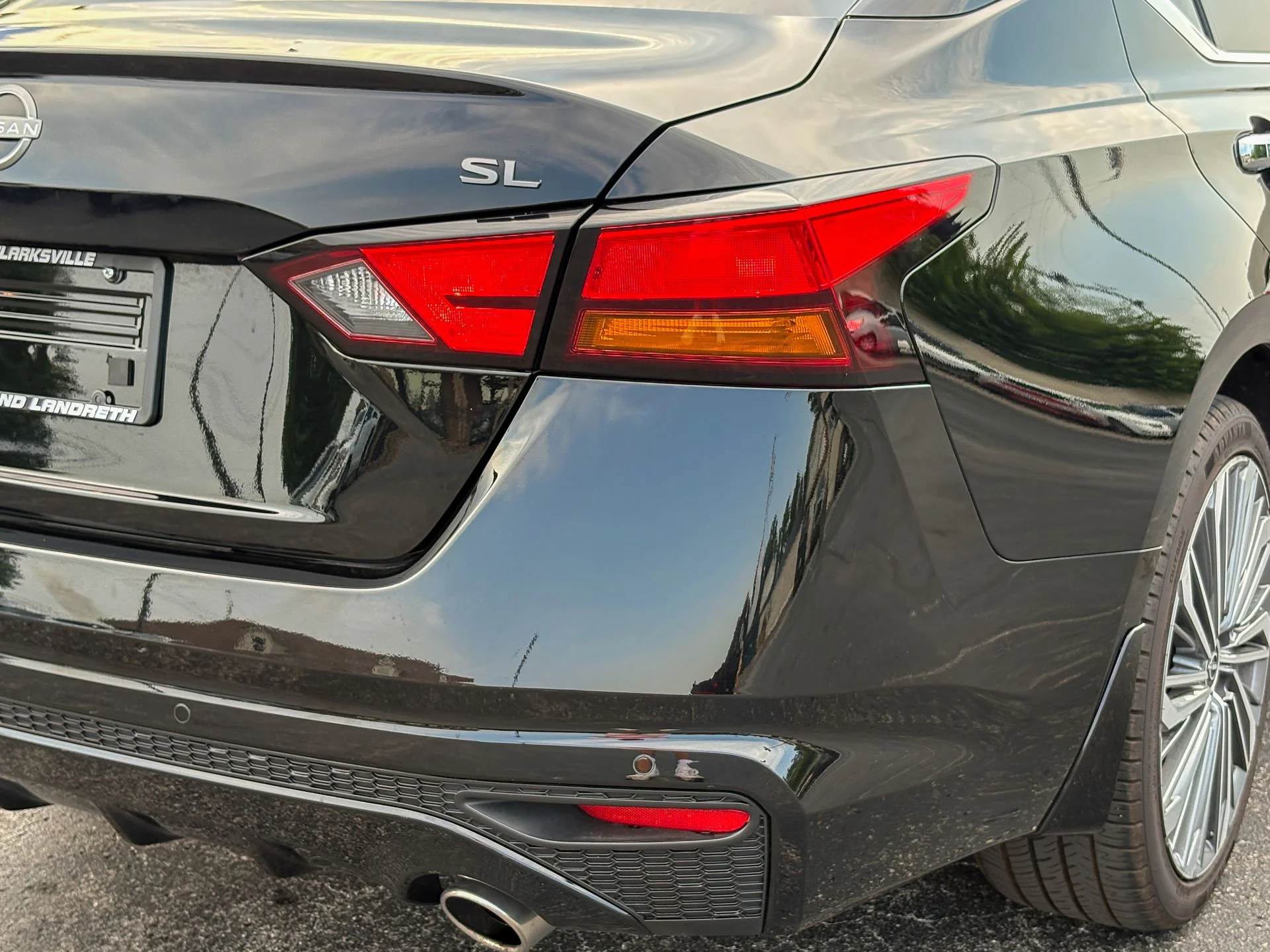2024 Nissan Altima SL - Photo 12