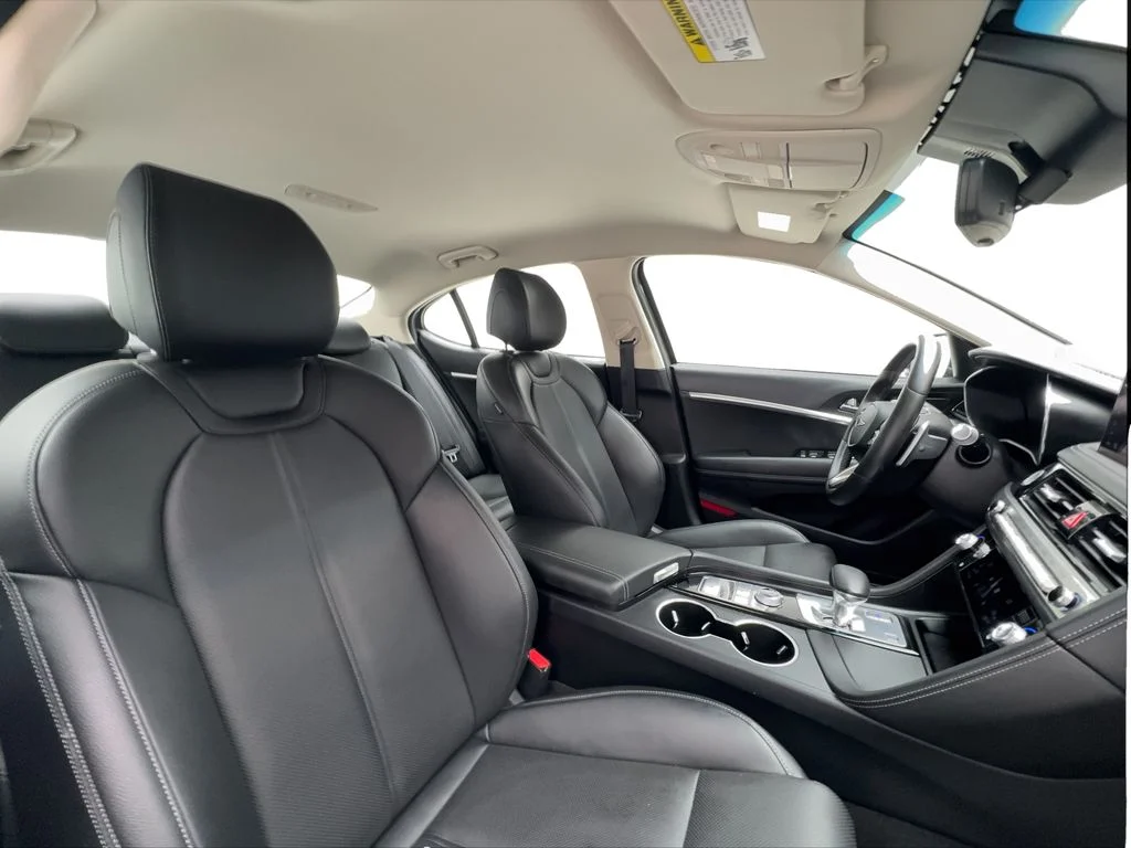 Used 2025 Gray Genesis 2.5T image 30