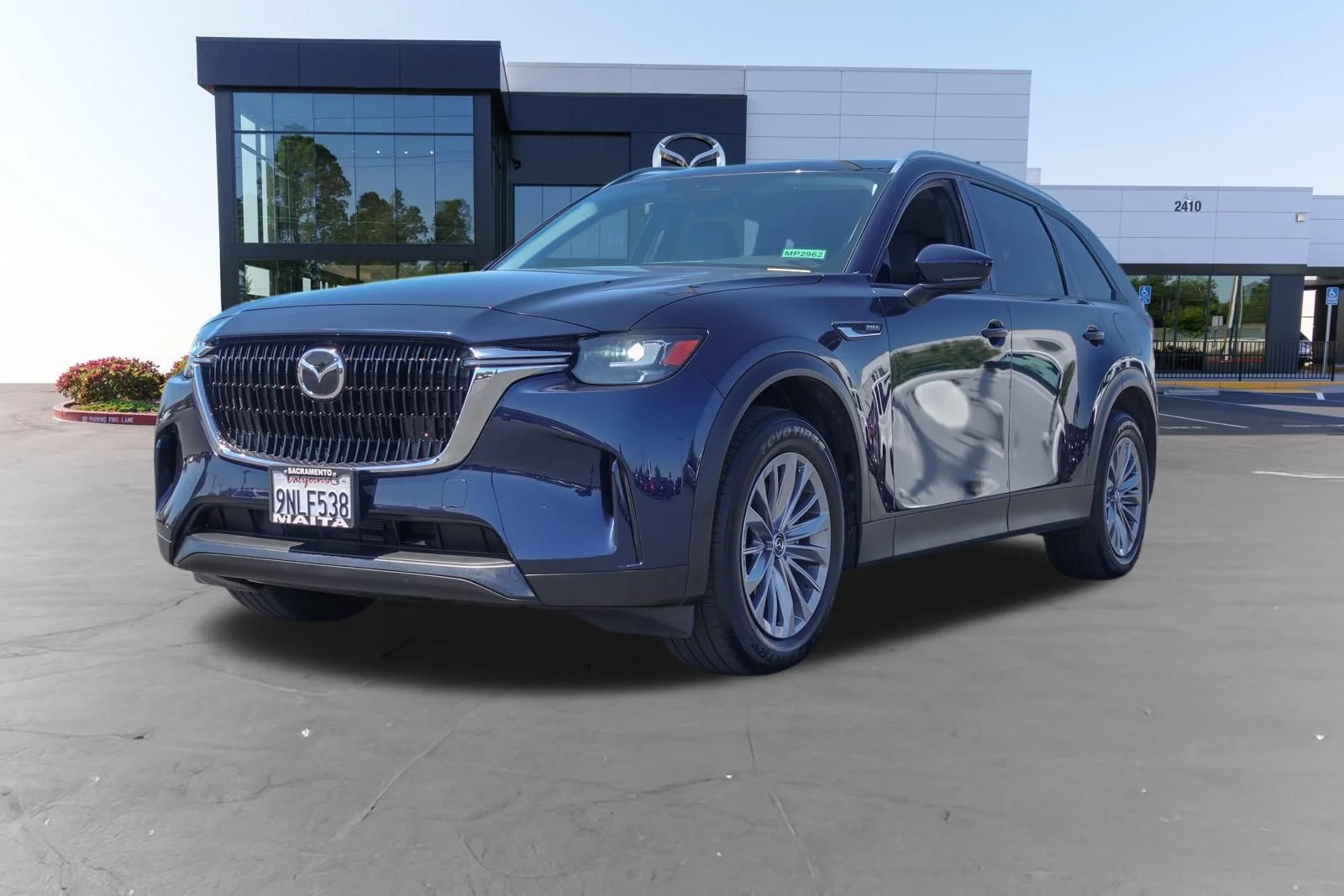 Certified Used 2024 Deep Crystal Blue Mica Mazda Preferred image 9