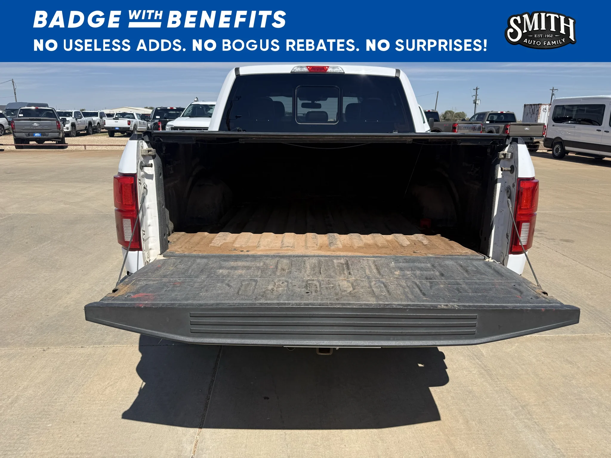 Used 2019 Oxford White Ford LARIAT image 10