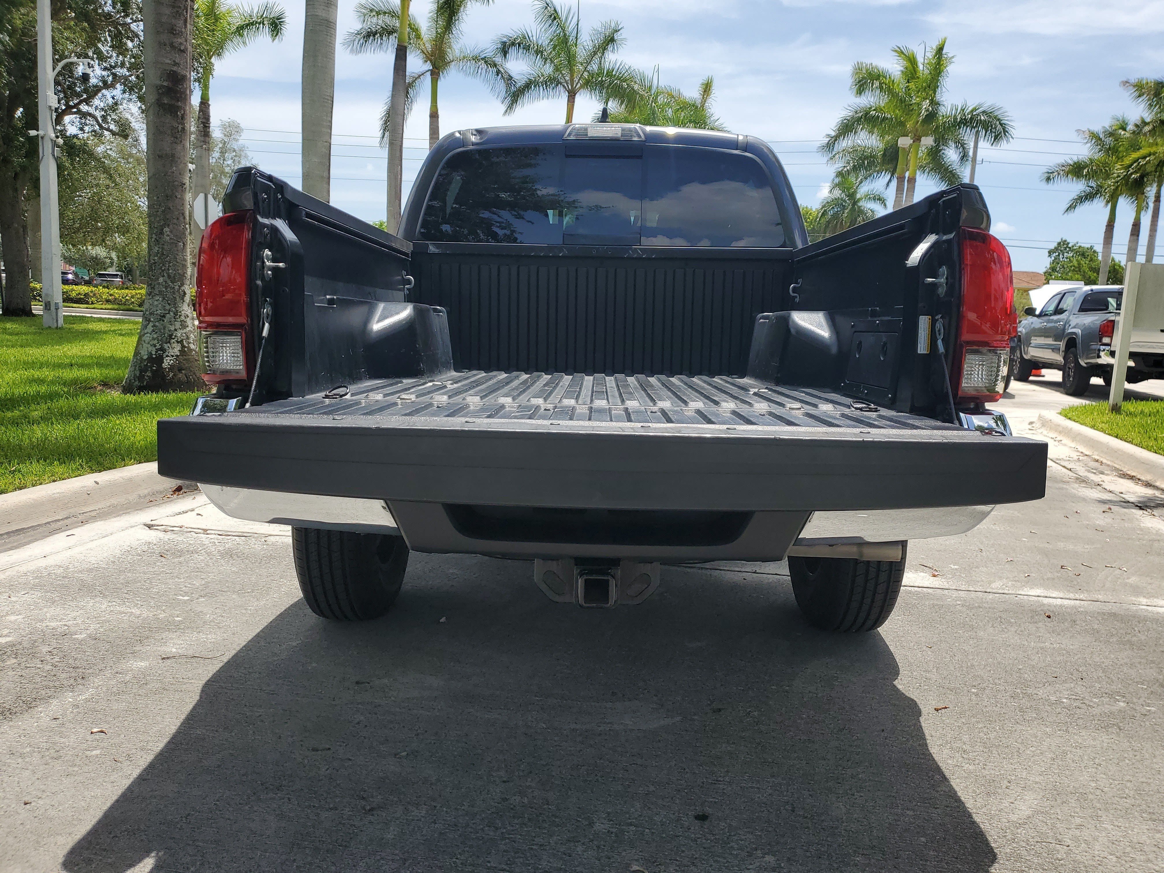 Used 2023 Magnetic Gray Metallic Toyota SR5 image 9