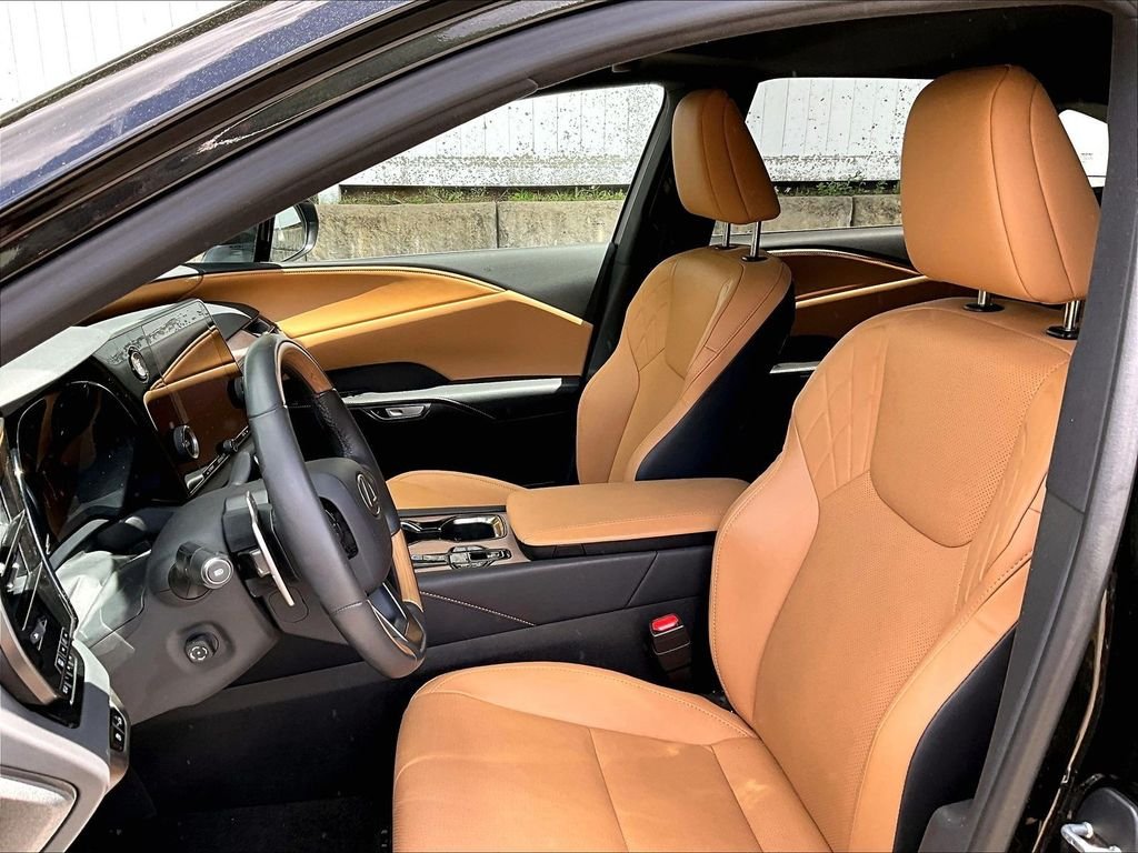 Used 2024 Black Lexus 350 Premium image 10