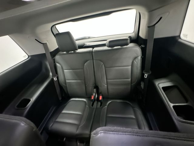 Used 2019 Red GMC SLT-1 image 27