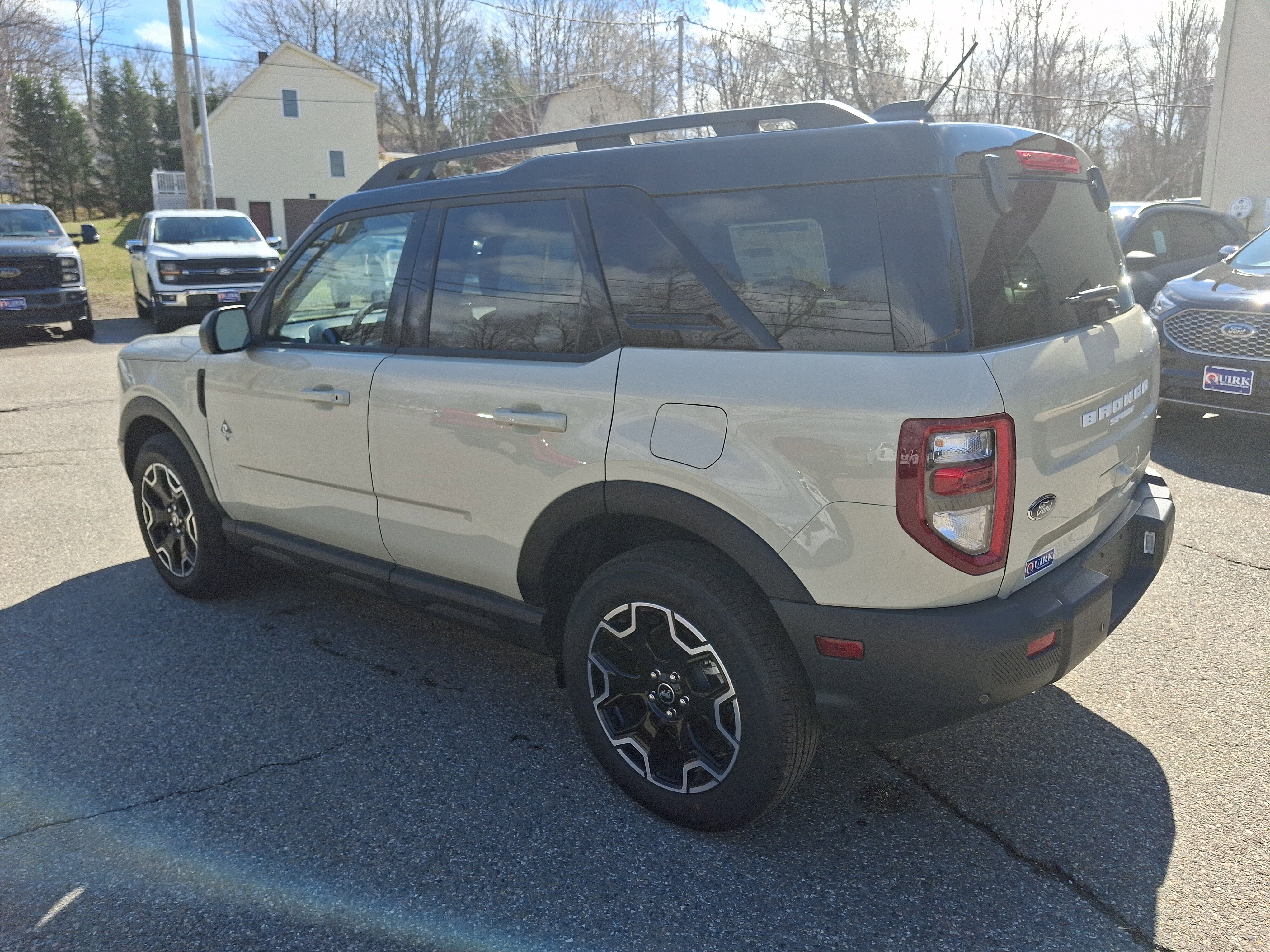New 2025 Desert Sand Ford Outer Banks® image 5