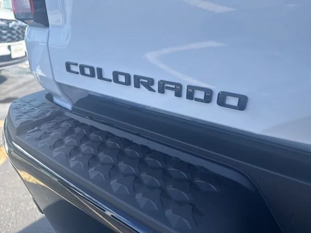 New 2026 Summit White Chevrolet Z71 image 16