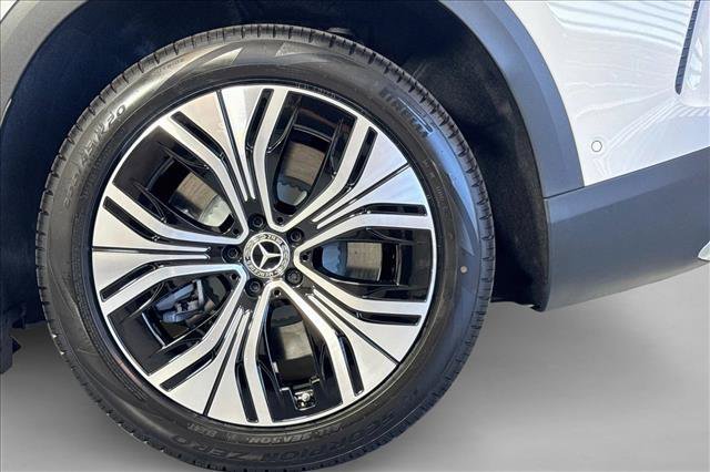 New 2026 Polar White Mercedes-Benz EQE 320 image 57