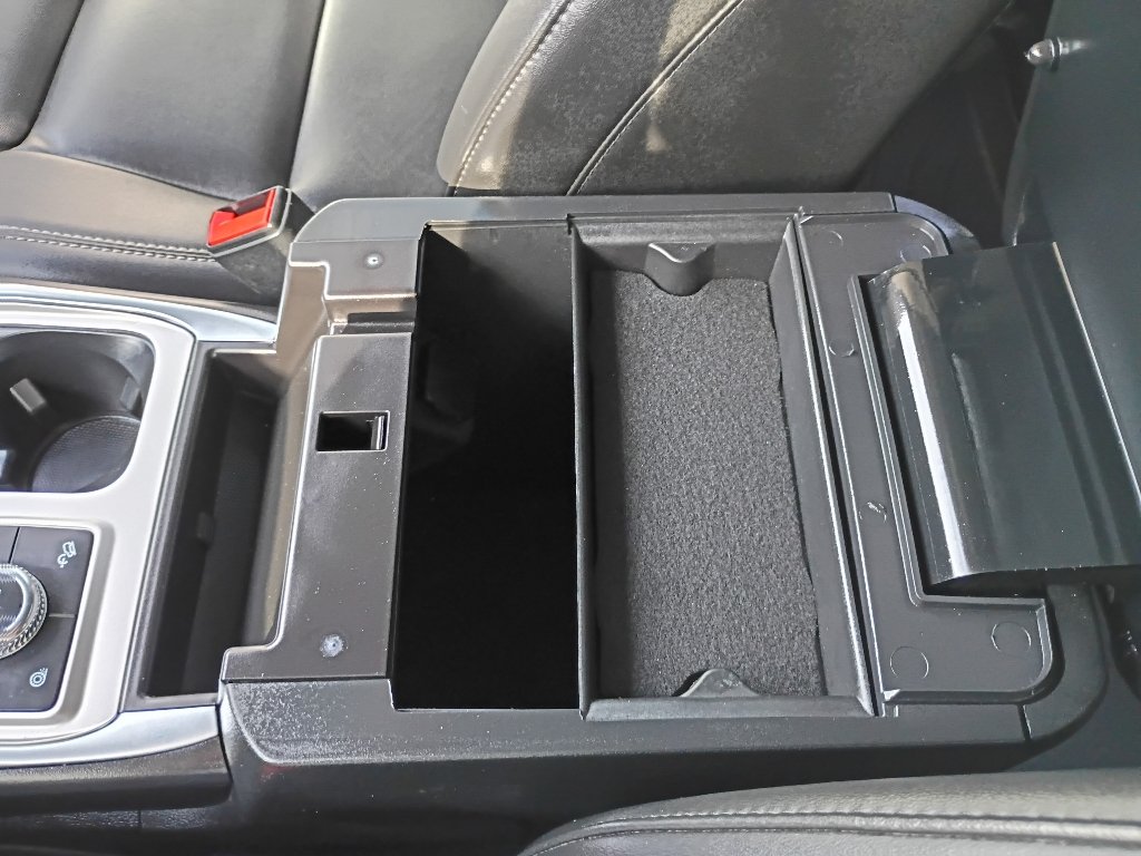 Used 2023 Carbonized Gray Metallic Ford XLT image 36