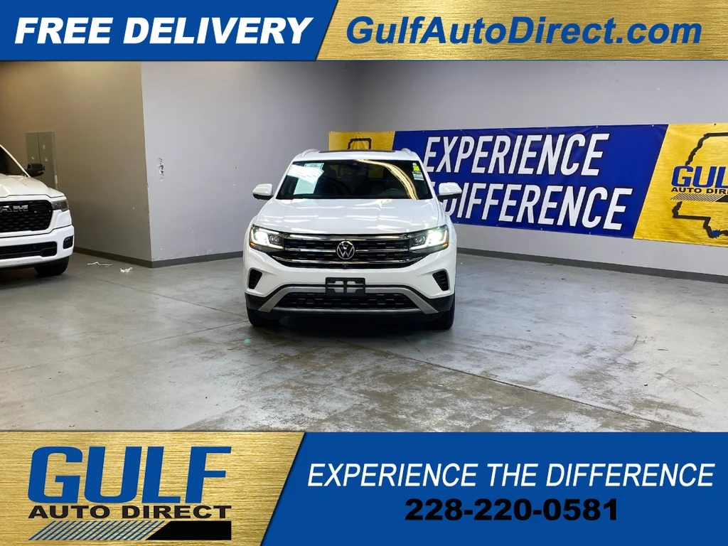 Used 2020 White Volkswagen 3.6L V6 SEL Premium image 3