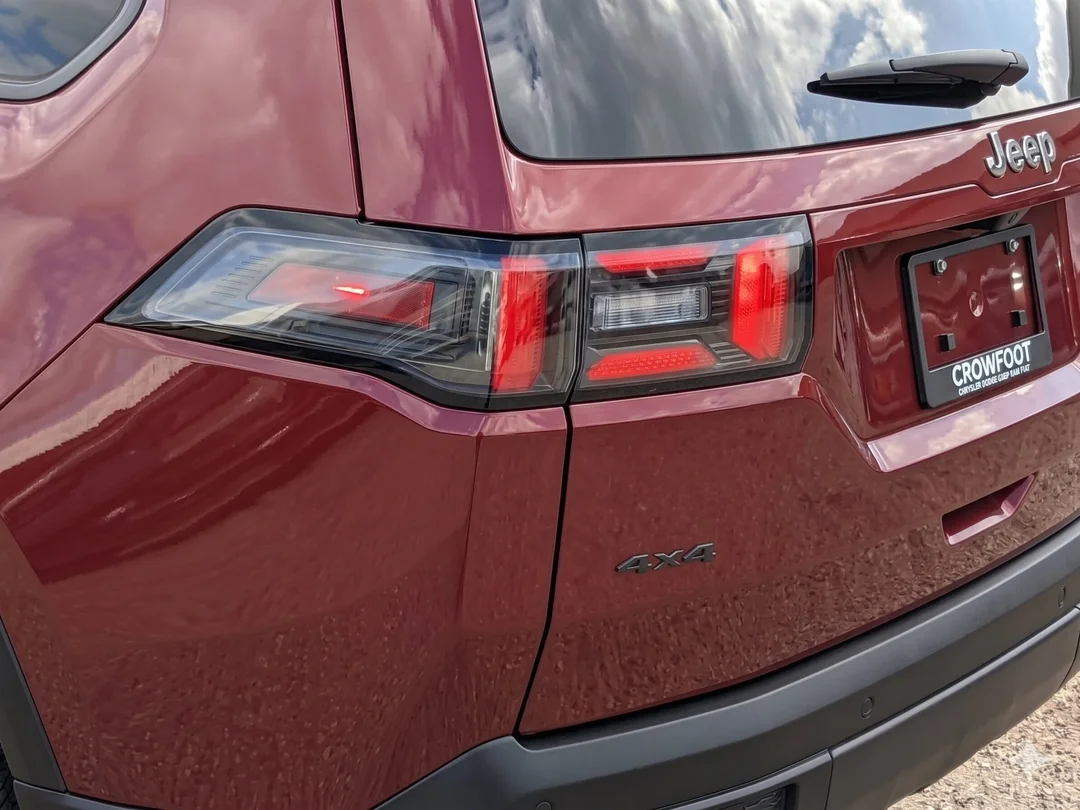 New 2026 Red Jeep Limited - - 4x4 - 1.6L Turbo Hybrid - Pano Sunroof - 12.3 Dsply - Pwr Liftgate & More! image 10