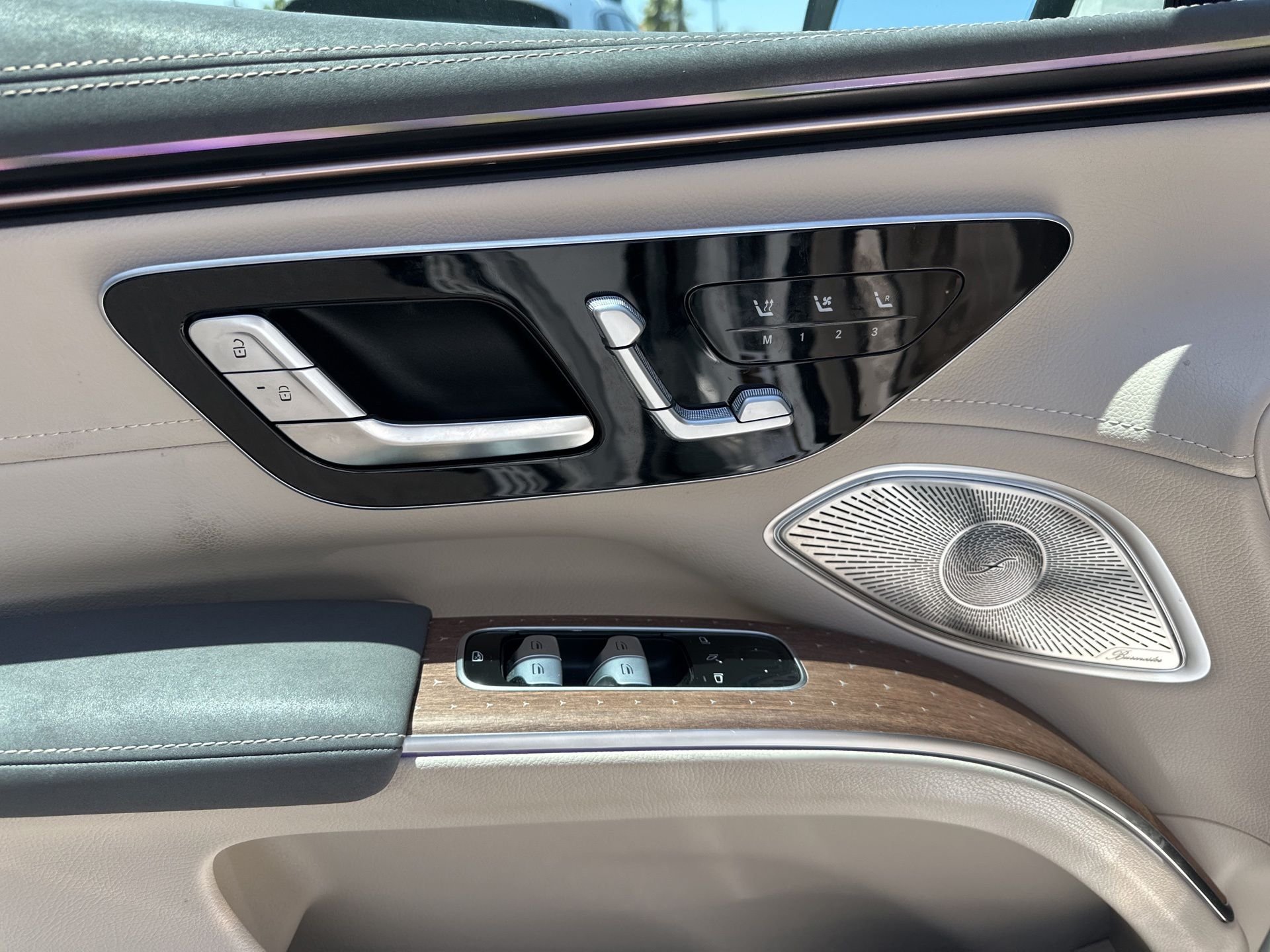 Used 2023  Mercedes-Benz 450 image 5