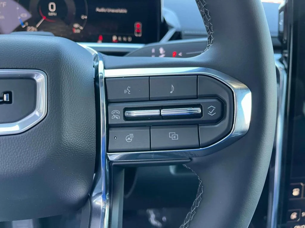 2025 GMC Sierra EV Denali - Photo 26
