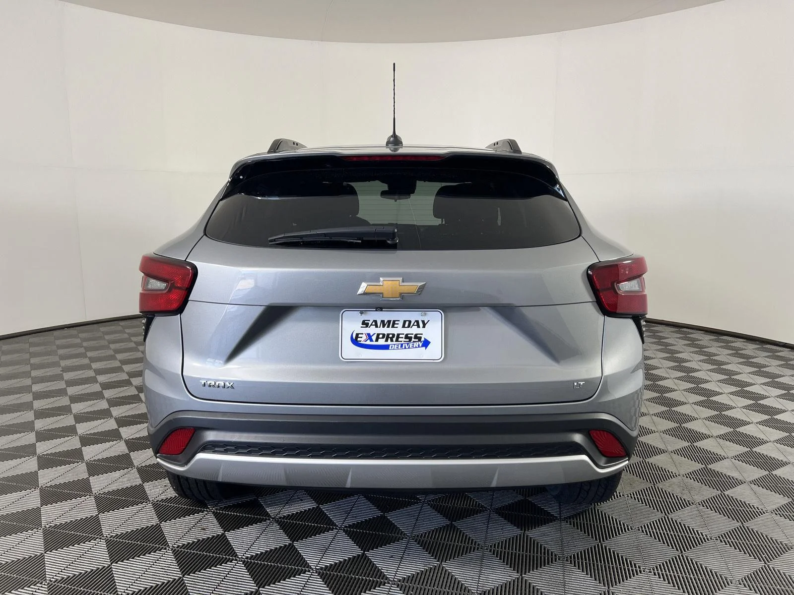 Used 2024 Sterling Gray Metallic Chevrolet LT image 26