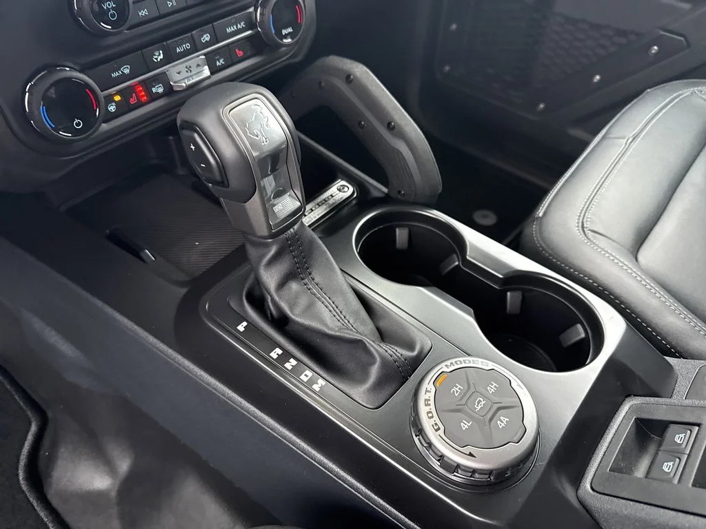 New 2025 White Ford Badlands image 32