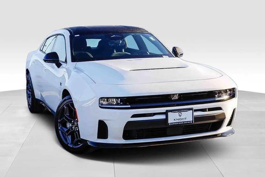 New 2026 White Dodge R/T image 2