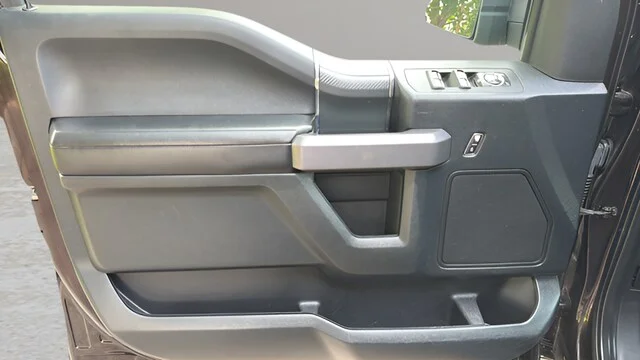 Used 2019  Ford  image 12
