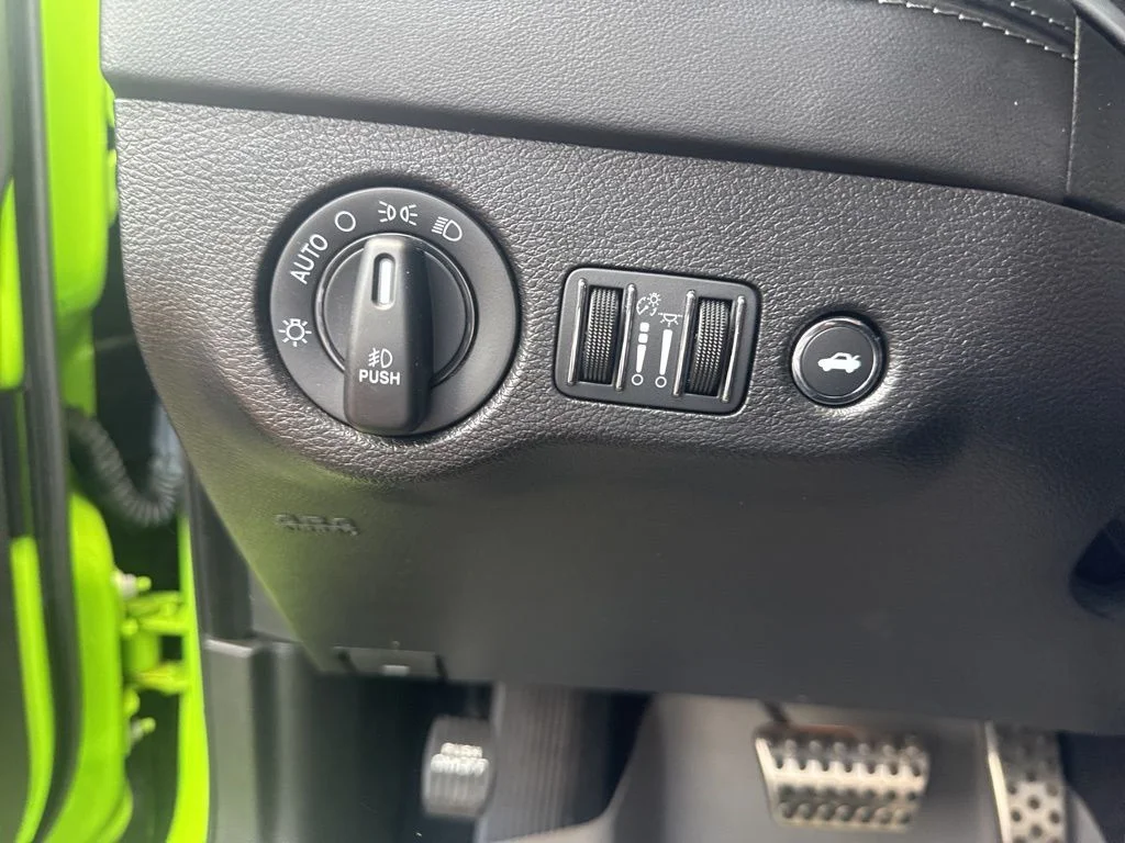 Used 2023 Green Dodge R/T Scat Pack image 19
