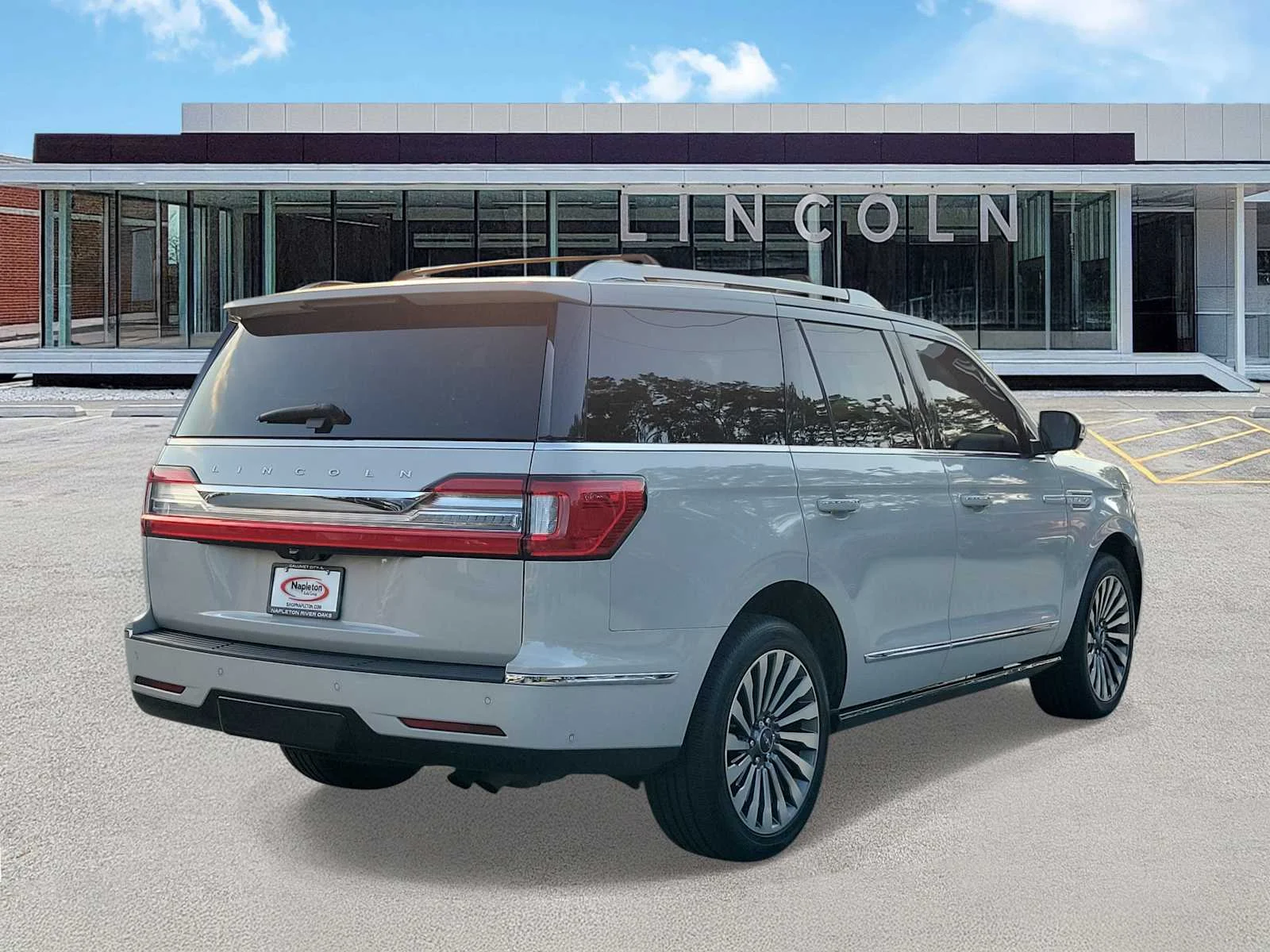 Used 2020 White Lincoln Reserve image 3