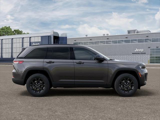New 2026 Baltic Gray Metallic Clearcoat Jeep Laredo image 12