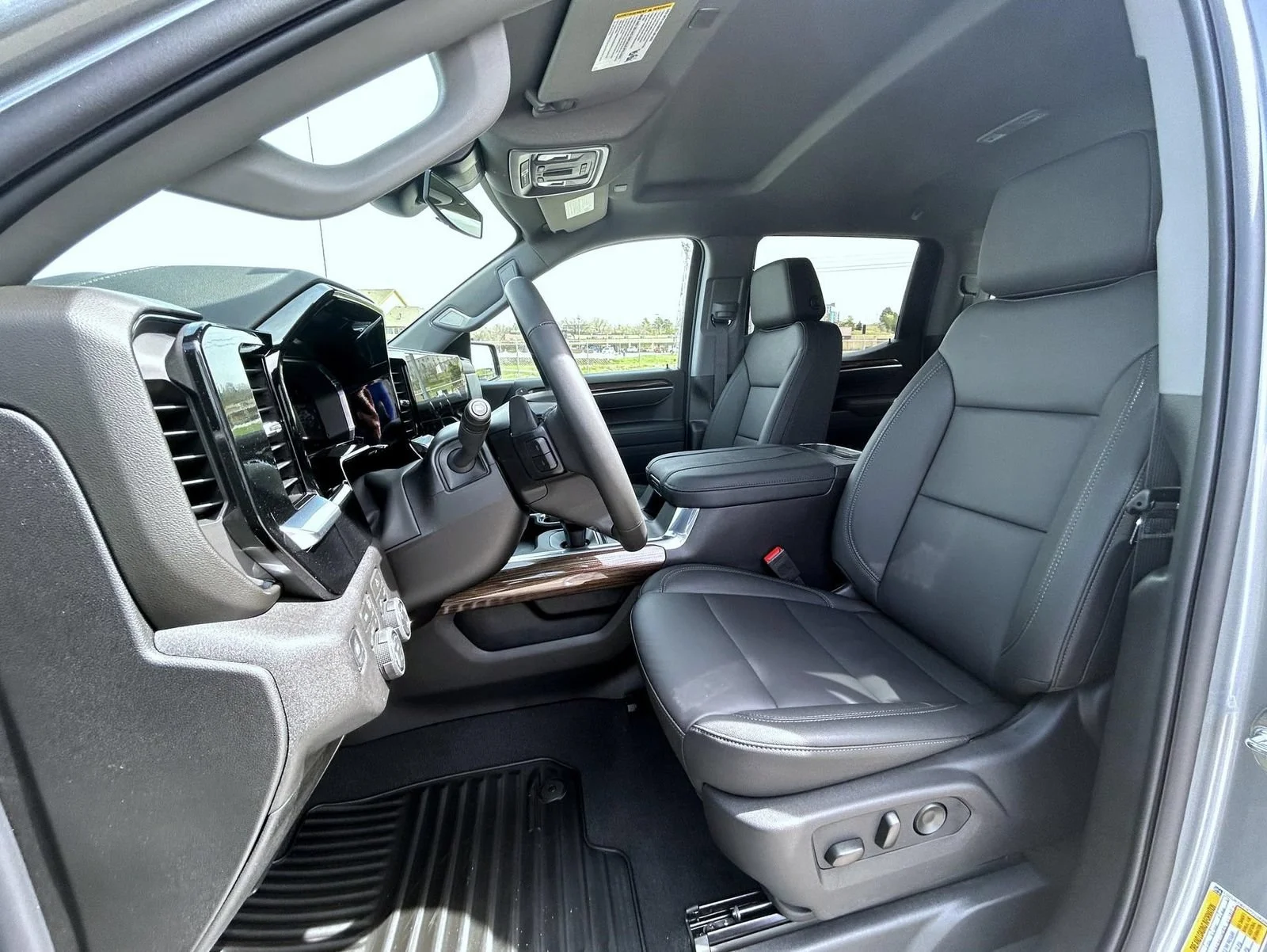 New 2026 Sterling Gray Metallic Chevrolet LT image 12