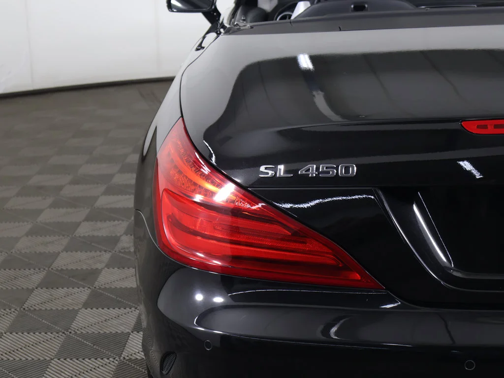 Used 2018 Black Mercedes-Benz SL 450 image 17