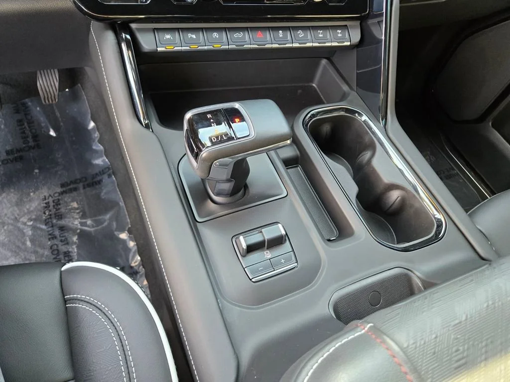 Used 2025 Summit White GMC AT4X image 22