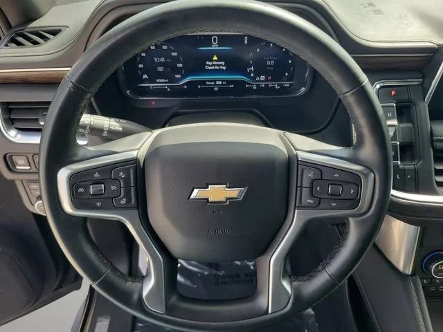 Used 2024 Black Chevrolet Premier image 27