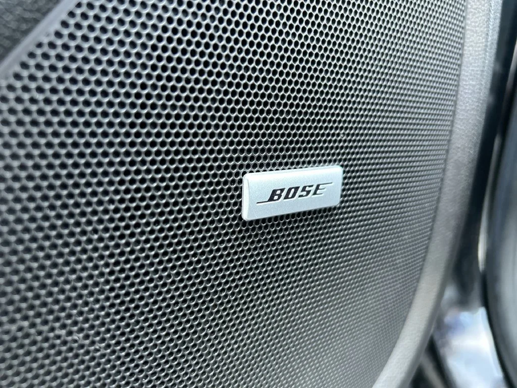 Used 2019 MOSAIC BLACK METALLIC Chevrolet Premier image 27
