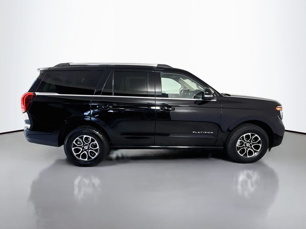 Used 2025 Agate Black Metallic Ford Platinum image 15