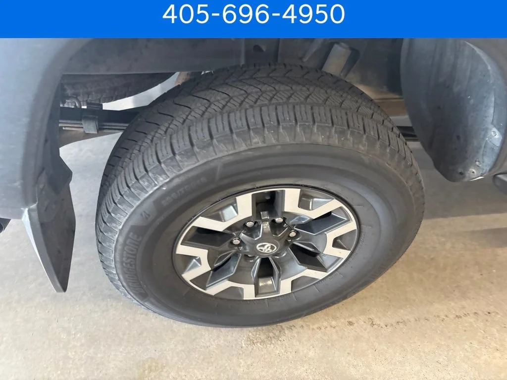 Pre-Owned 2019 Toyota Tacoma 2WD TRD Off Road