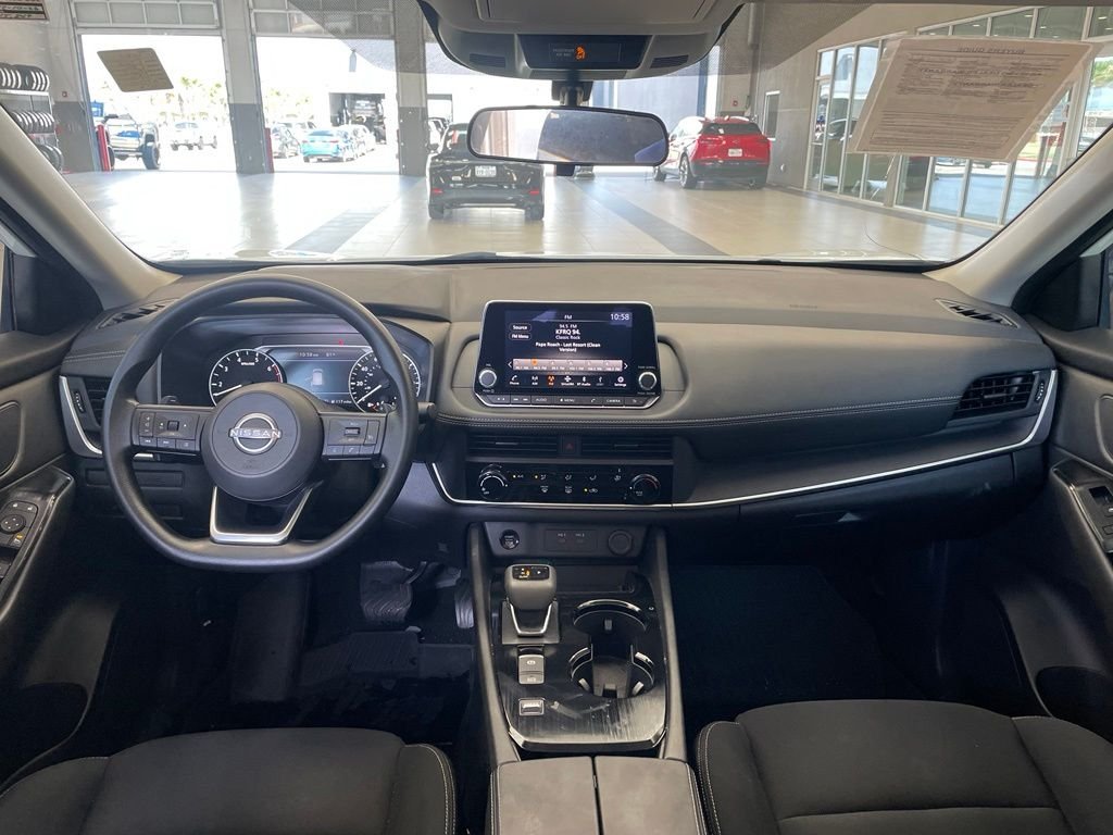 Used 2024 White Nissan S image 11