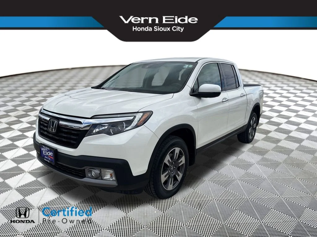 2017 Honda Ridgeline RTL-E AWD's photo