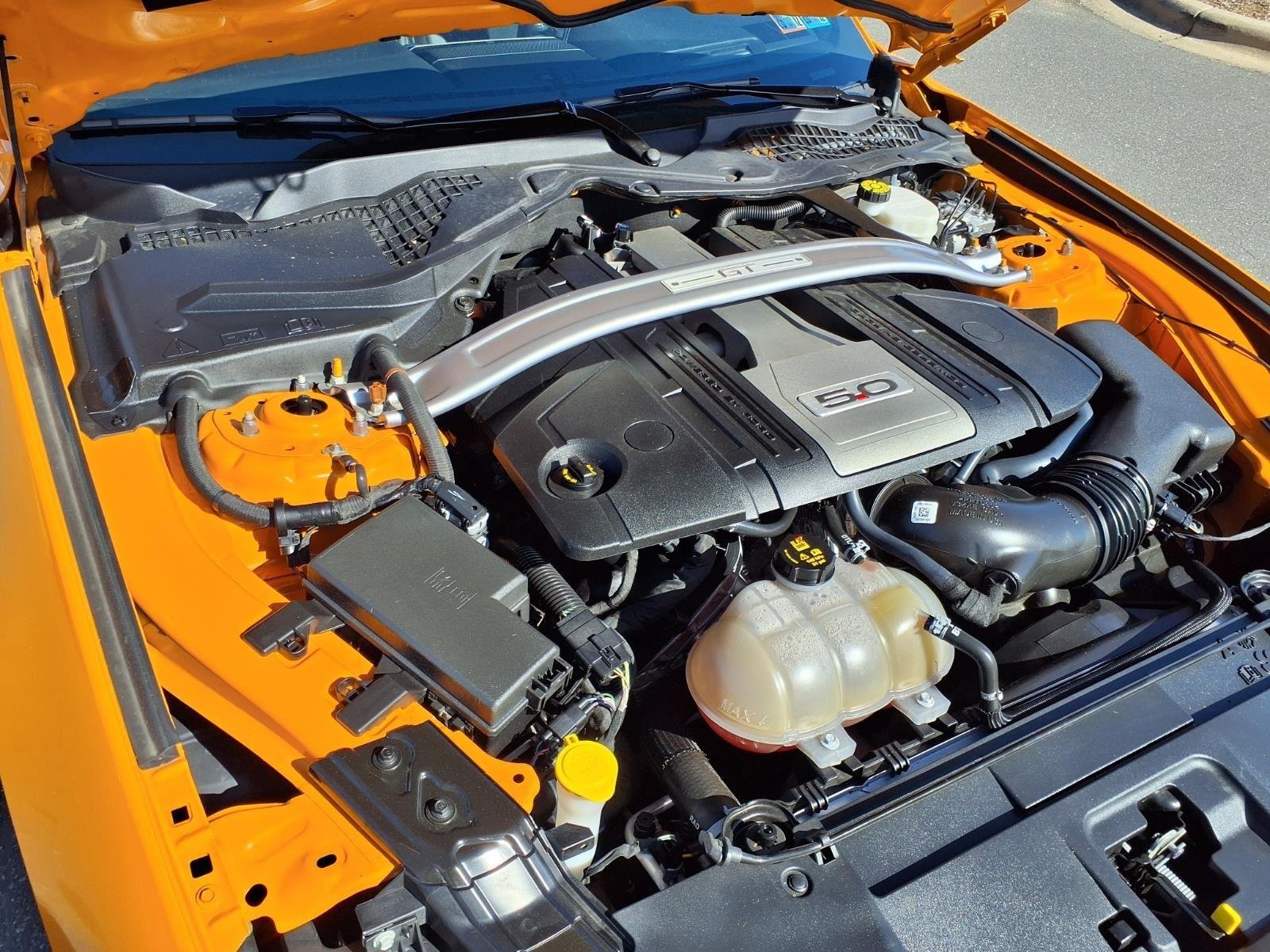 Used 2019 Orange Fury Metallic Tri-Coat Ford GT Premium image 32