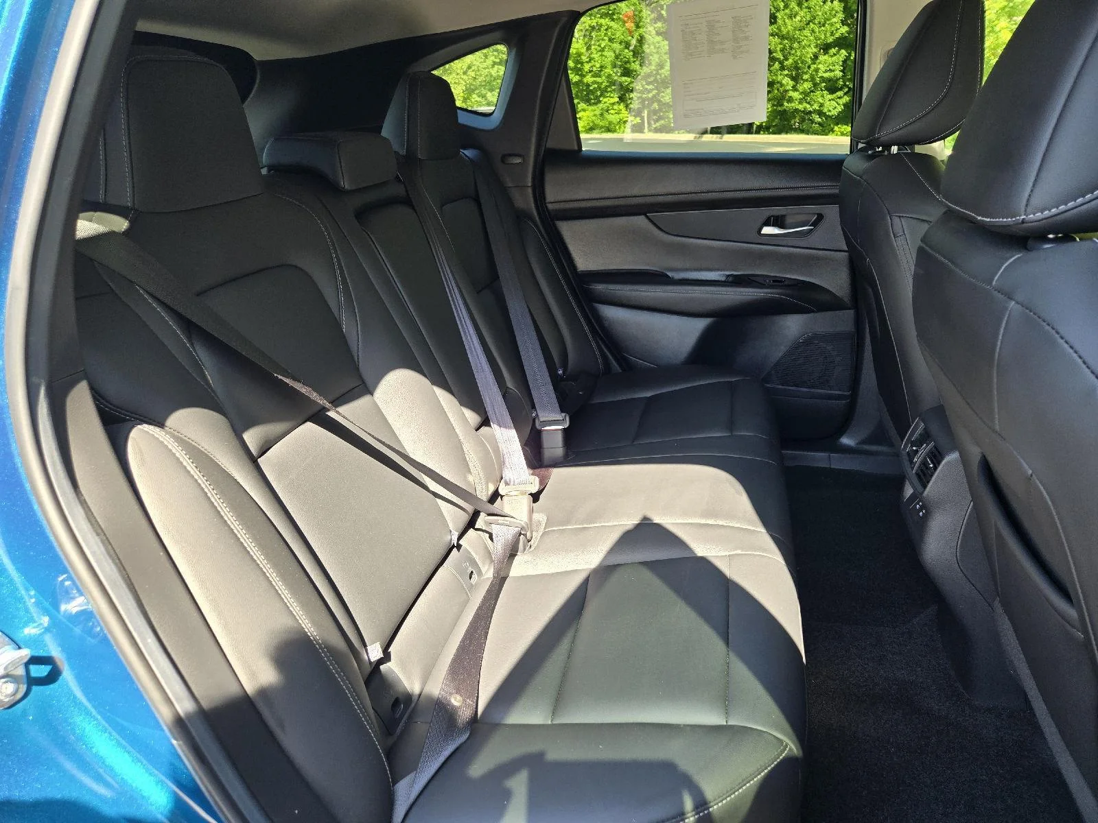 Used 2025 Aurora Blue Pearl Metallic Nissan SL image 30