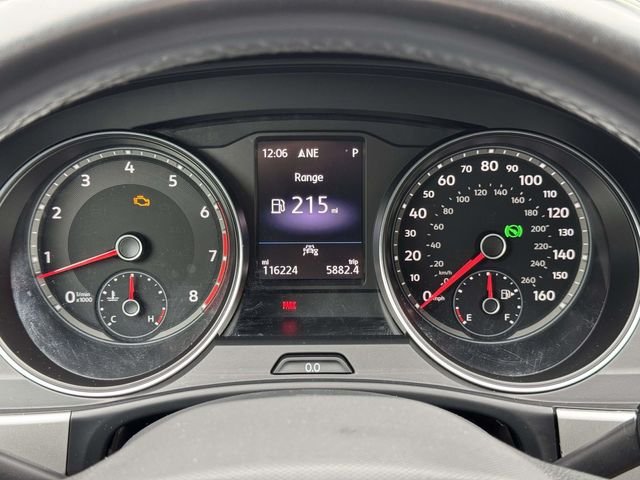 Used 2021 White Volkswagen 3.6L V6 SE w/Technology R-Line image 24