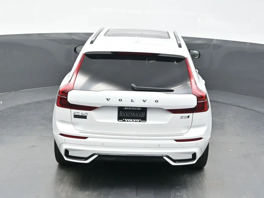 Used 2026 Crystal White Volvo Plus image 35