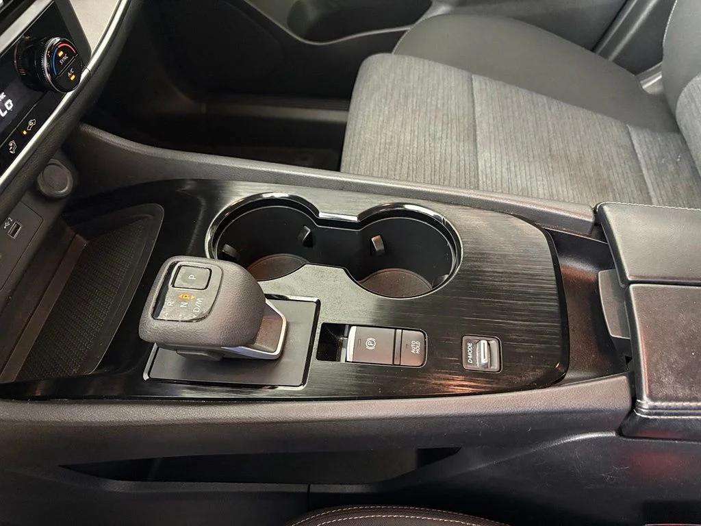 Used 2023 Gray Nissan SV image 30