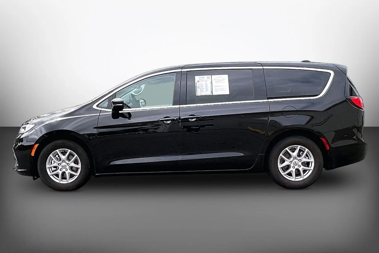 Certified Used 2024 Black Chrysler Touring L image 5
