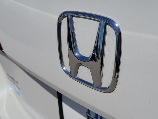 Used 2024 Platinum White Pearl Honda Sport image 7