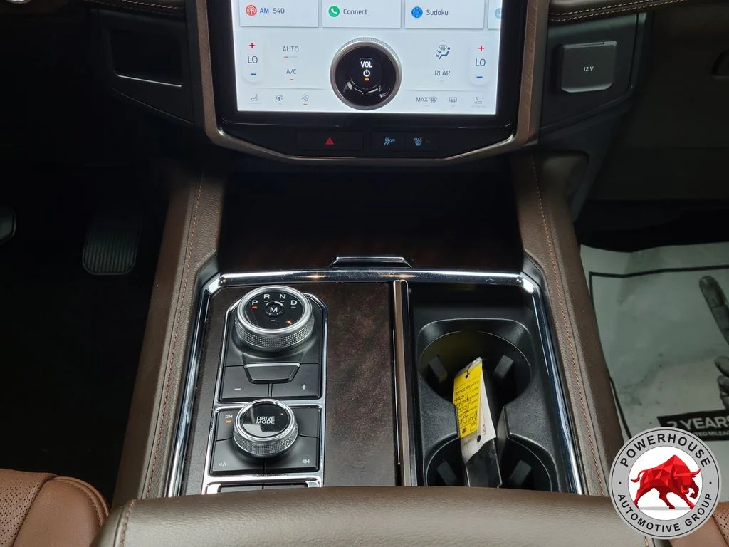 Used 2022 Green Ford King Ranch image 24