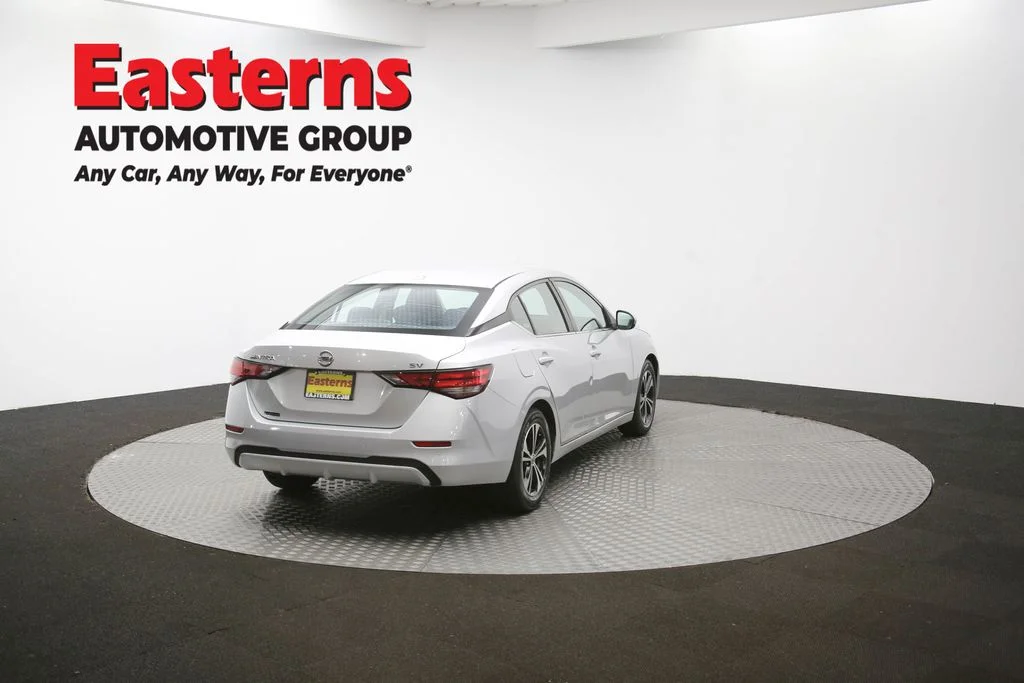 Used 2022 Silver Nissan SV image 38