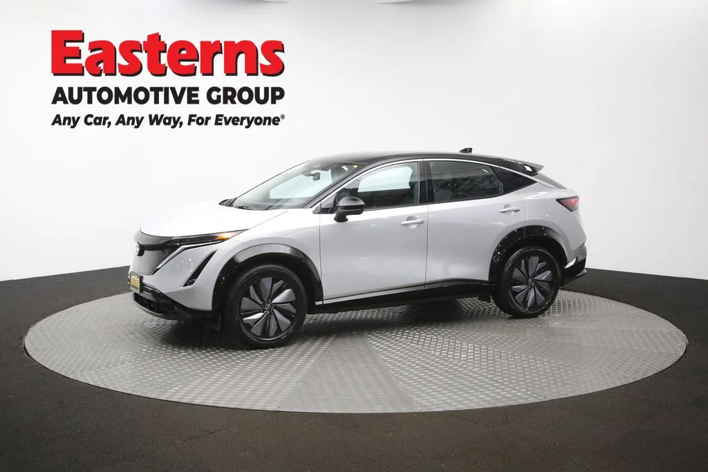 Used 2023 Silver Nissan ENGAGE image 55