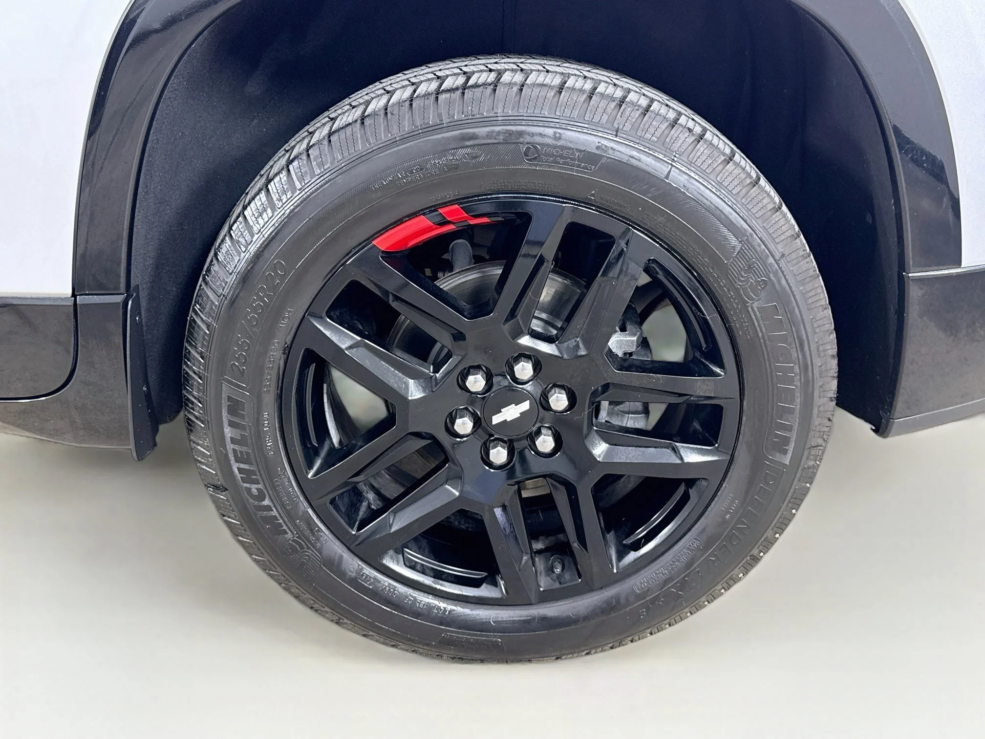 Used 2020 SILVER ICE METALLIC Chevrolet Premier image 35