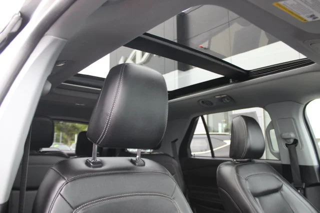 Used 2021 Silver Ford XLT image 37