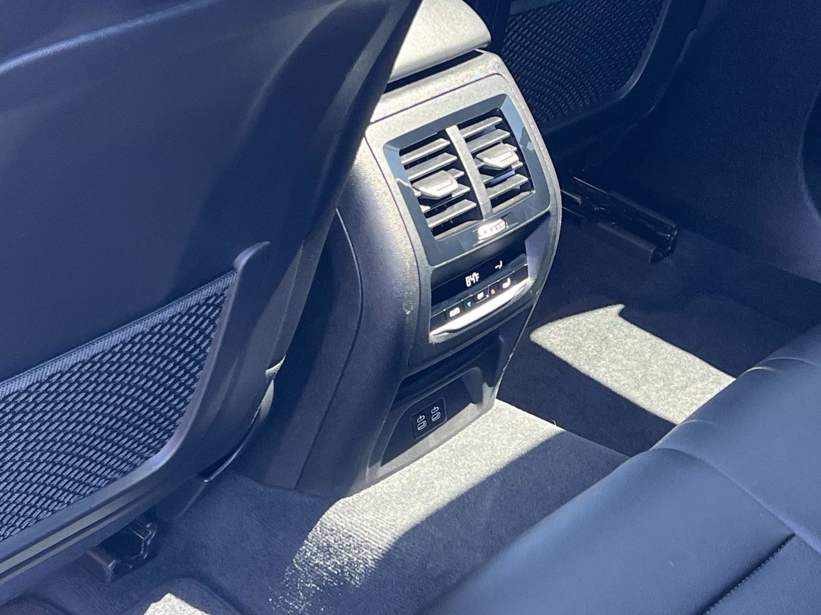 2023 BMW X4 30i - Photo 25