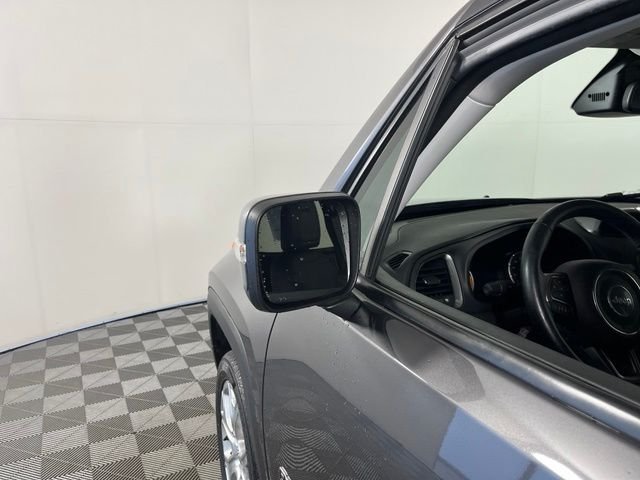 Used 2020 Gray Jeep Limited image 14