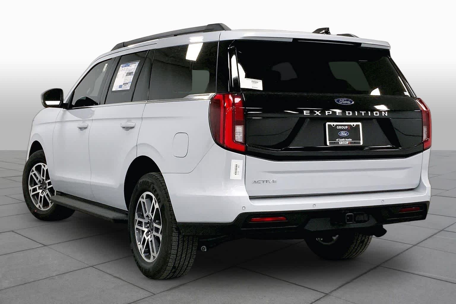 New 2026 Space Silver Metallic Ford Active image 11