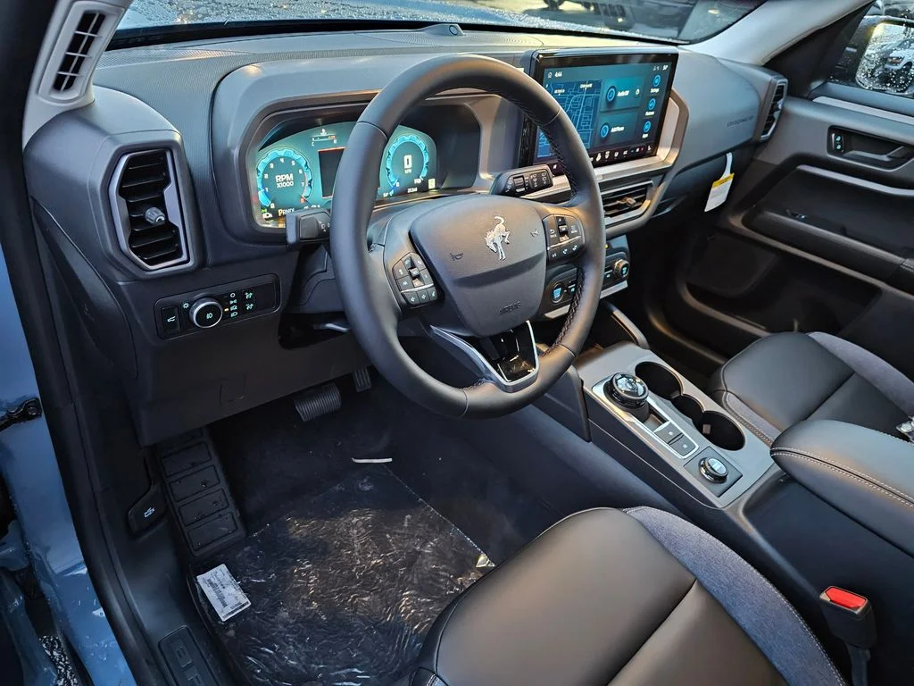 New 2025 Gray Ford Outer Banks image 18